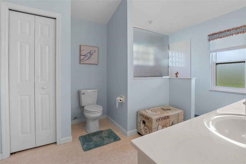 待售: $279,500 (3 贝兹, 2 浴室, 1826 平方英尺)