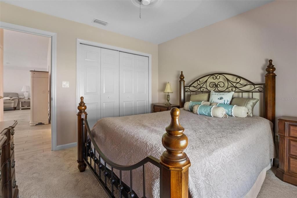 待售: $279,500 (3 贝兹, 2 浴室, 1826 平方英尺)