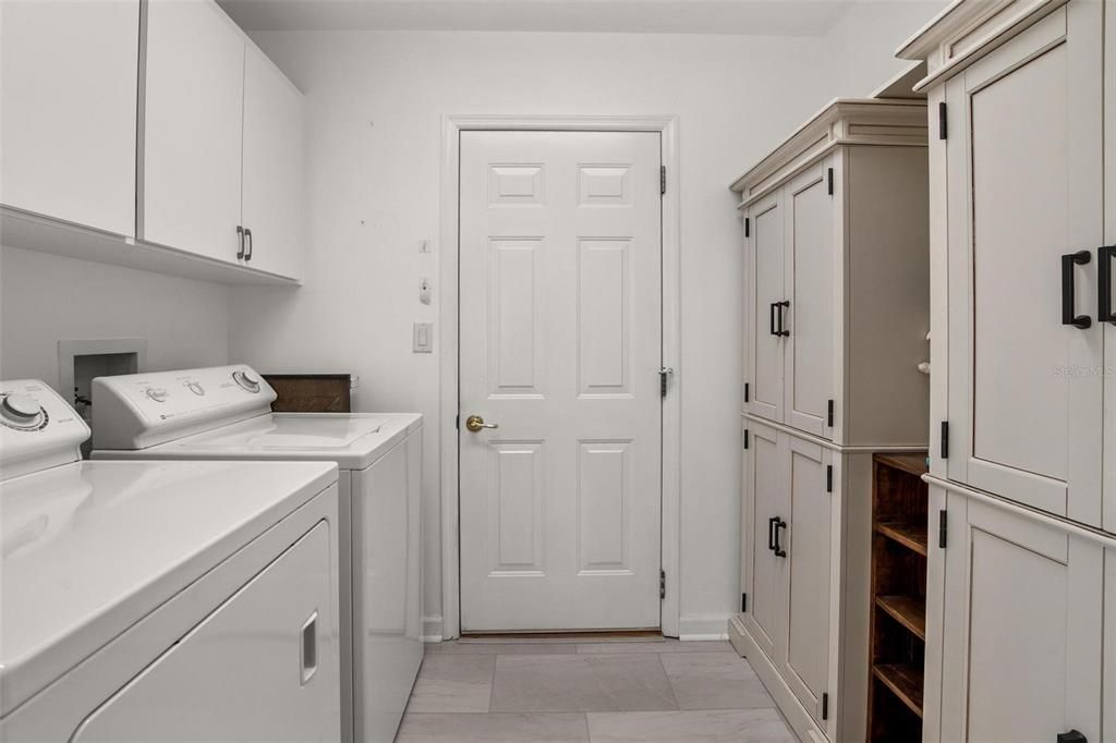 待售: $279,500 (3 贝兹, 2 浴室, 1826 平方英尺)