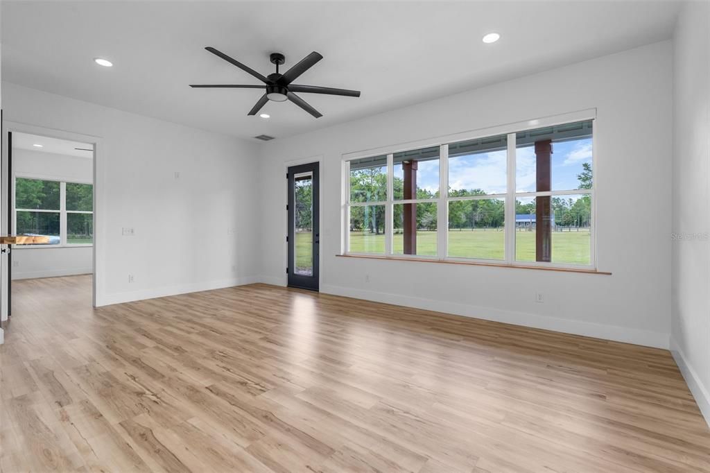 待售: $585,000 (3 贝兹, 2 浴室, 1504 平方英尺)