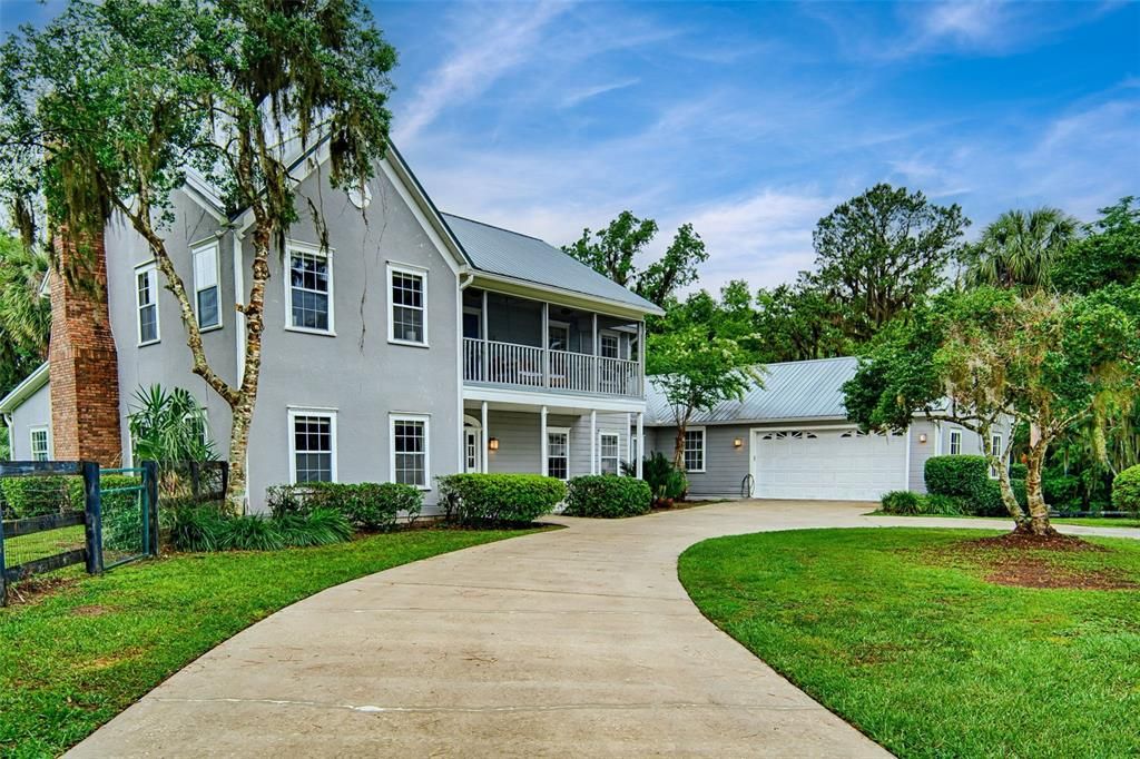 最近售出: $775,000 (4 贝兹, 2 浴室, 3628 平方英尺)