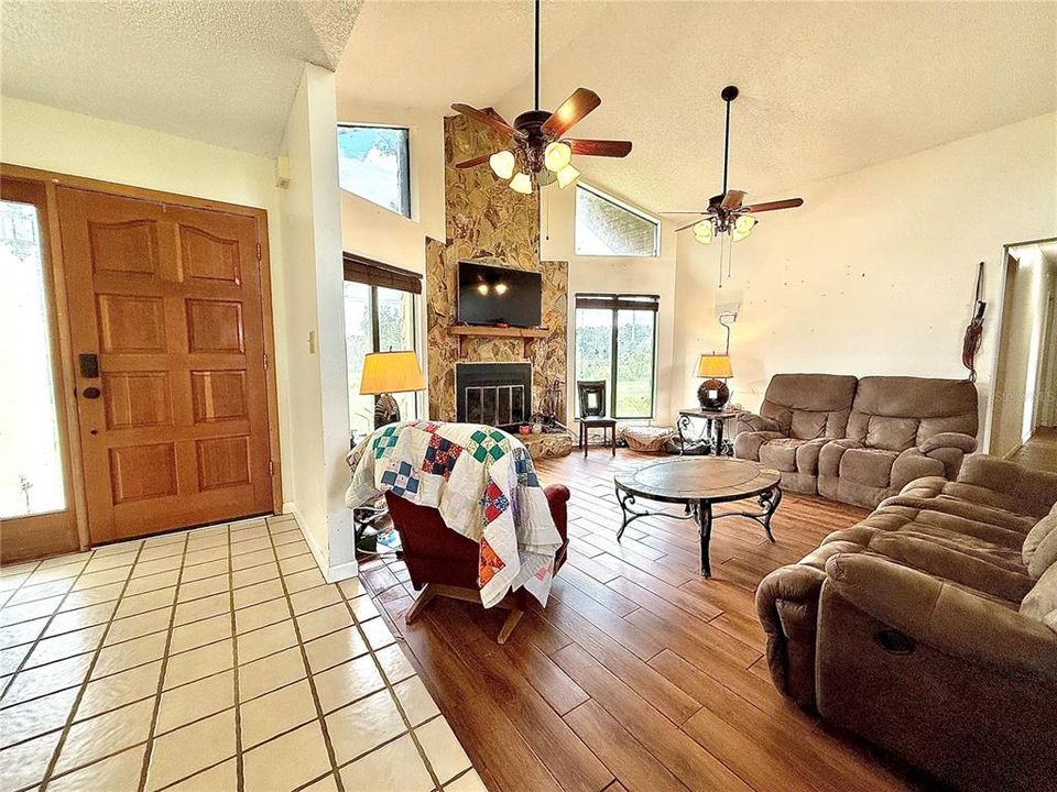 На продажу: $527,000 (3 спален, 2 ванн, 2388 Квадратных фут)