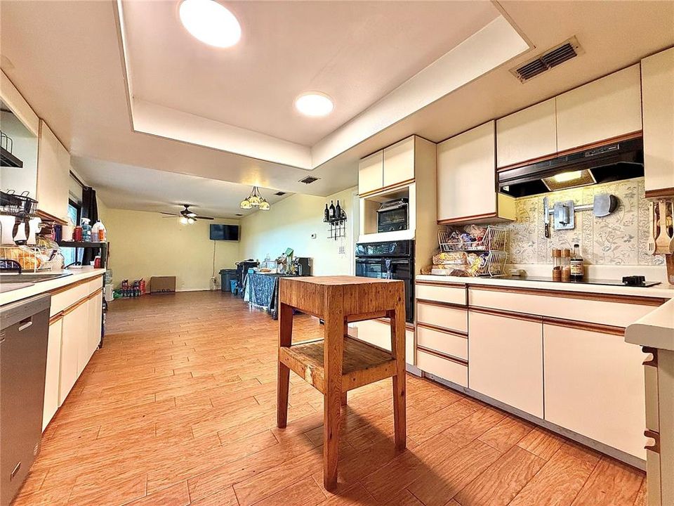 На продажу: $527,000 (3 спален, 2 ванн, 2388 Квадратных фут)