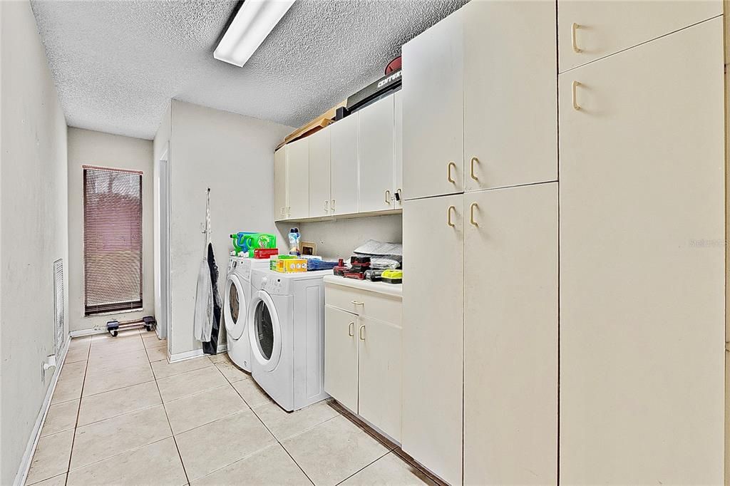 На продажу: $527,000 (3 спален, 2 ванн, 2388 Квадратных фут)