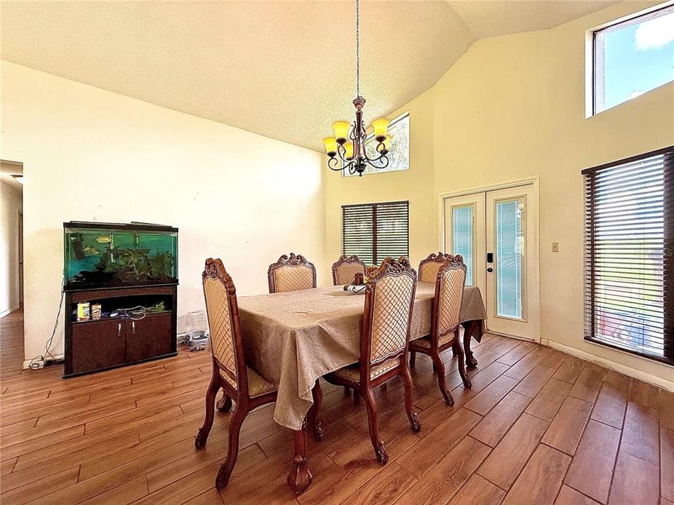 На продажу: $527,000 (3 спален, 2 ванн, 2388 Квадратных фут)