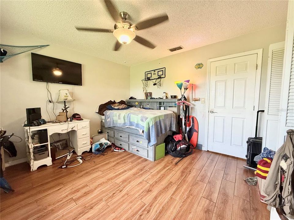 На продажу: $527,000 (3 спален, 2 ванн, 2388 Квадратных фут)