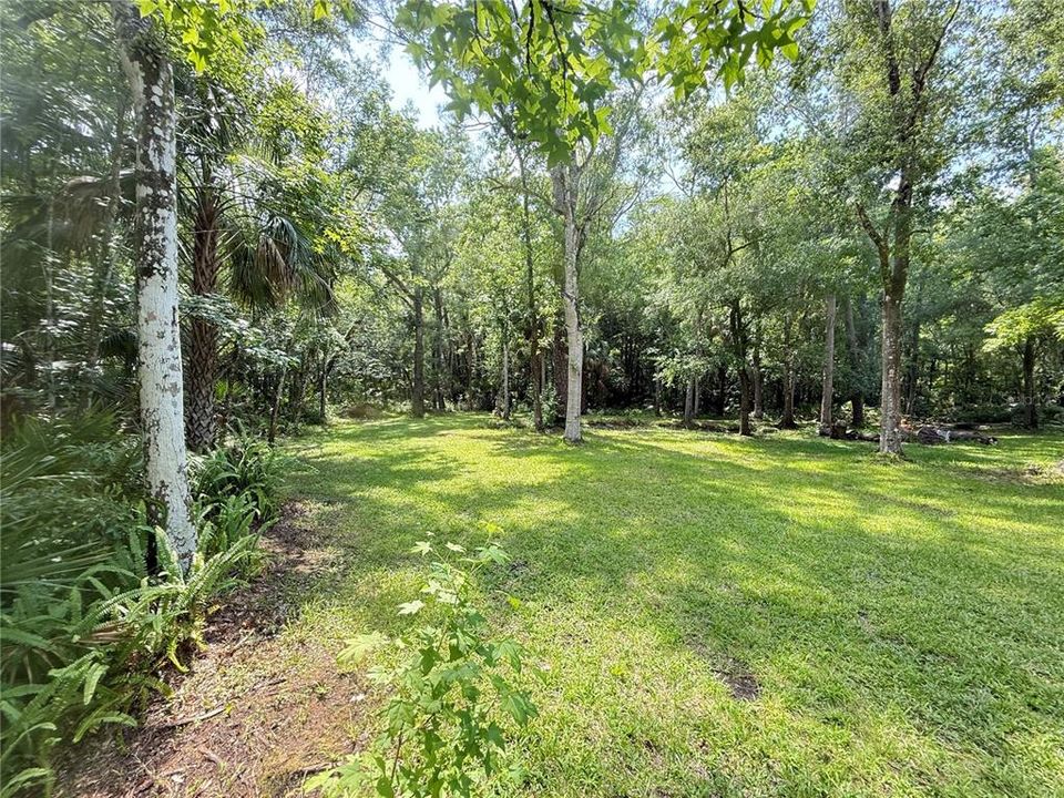 Active With Contract: $424,900 (3 beds, 2 baths, 1590 Square Feet)