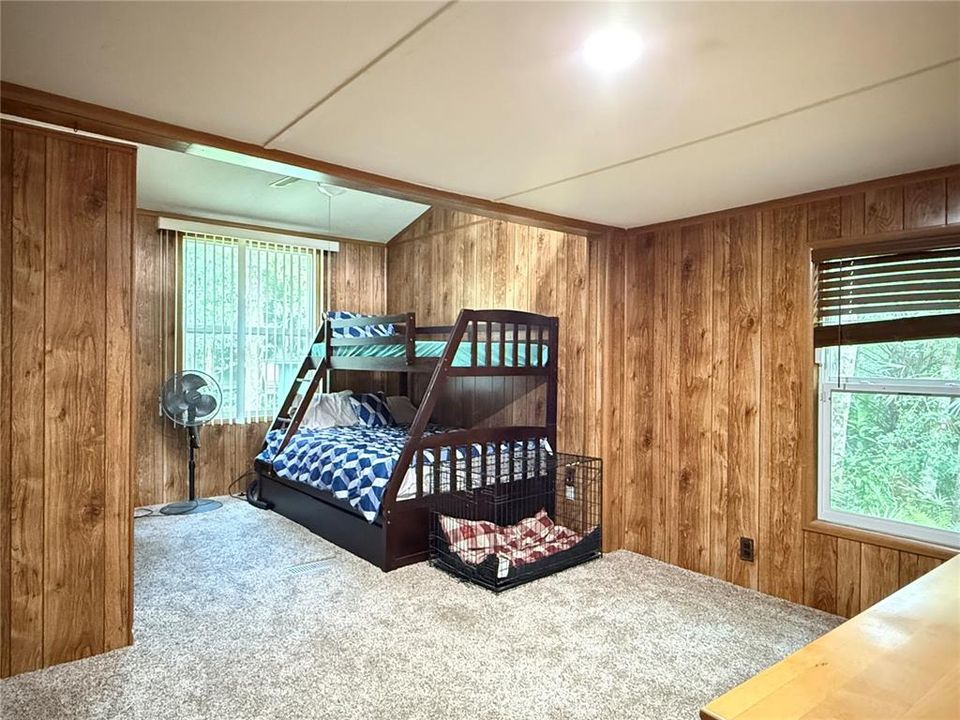 Active With Contract: $424,900 (3 beds, 2 baths, 1590 Square Feet)