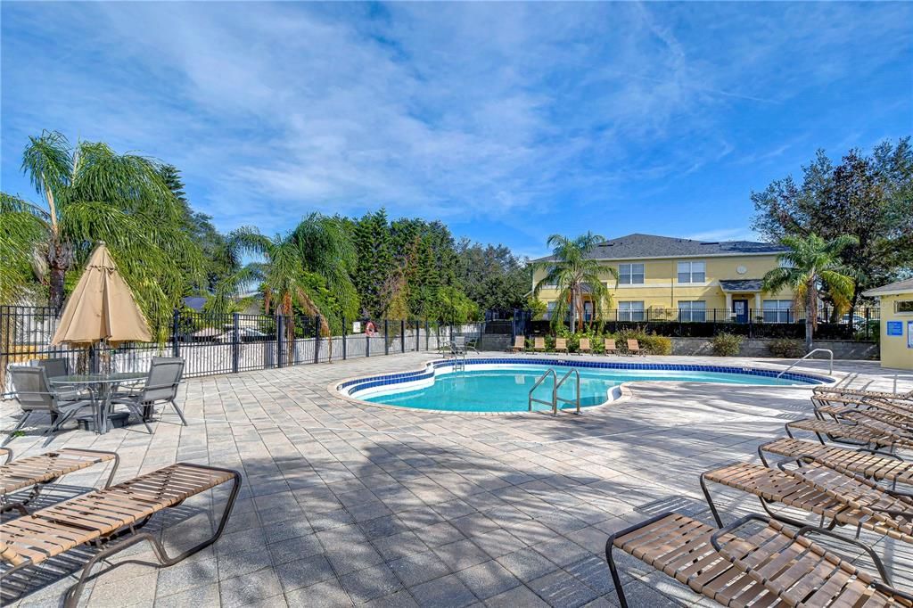 For Sale: $209,800 (2 beds, 2 baths, 1506 Square Feet)