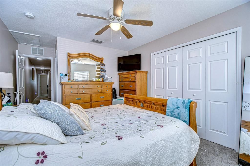 For Sale: $209,800 (2 beds, 2 baths, 1506 Square Feet)