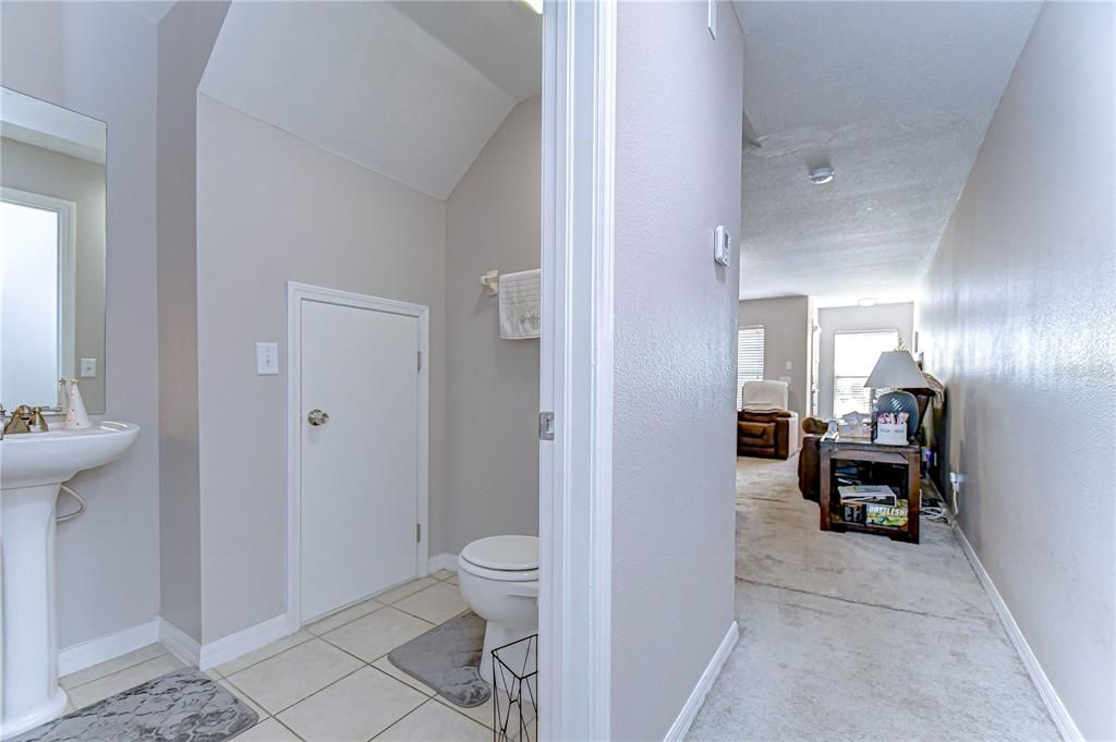 For Sale: $209,800 (2 beds, 2 baths, 1506 Square Feet)