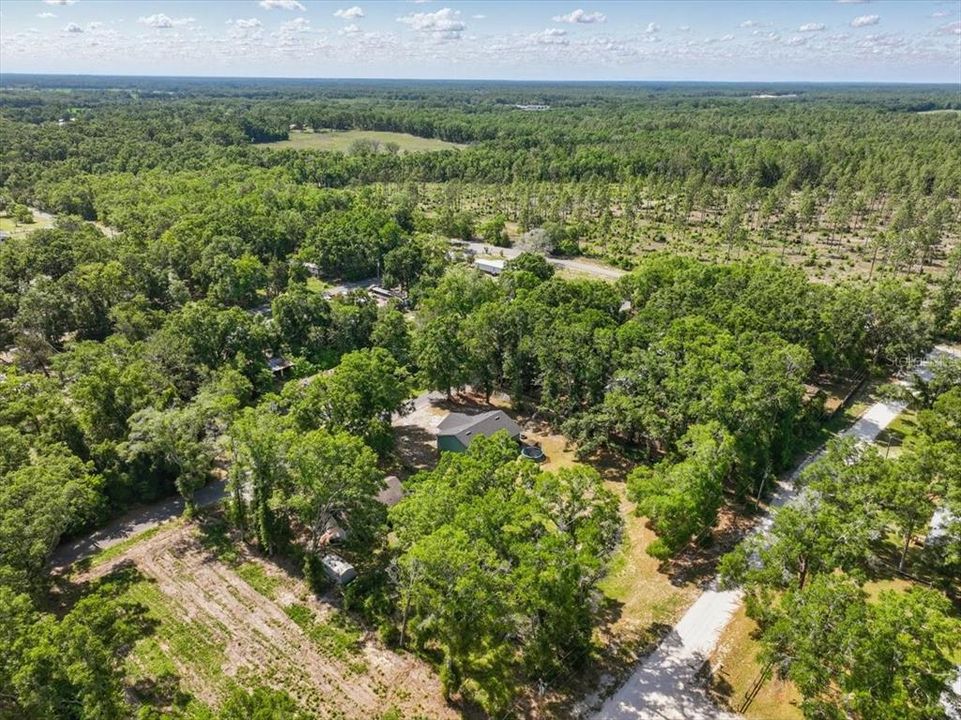 For Sale: $229,900 (2 beds, 2 baths, 1496 Square Feet)