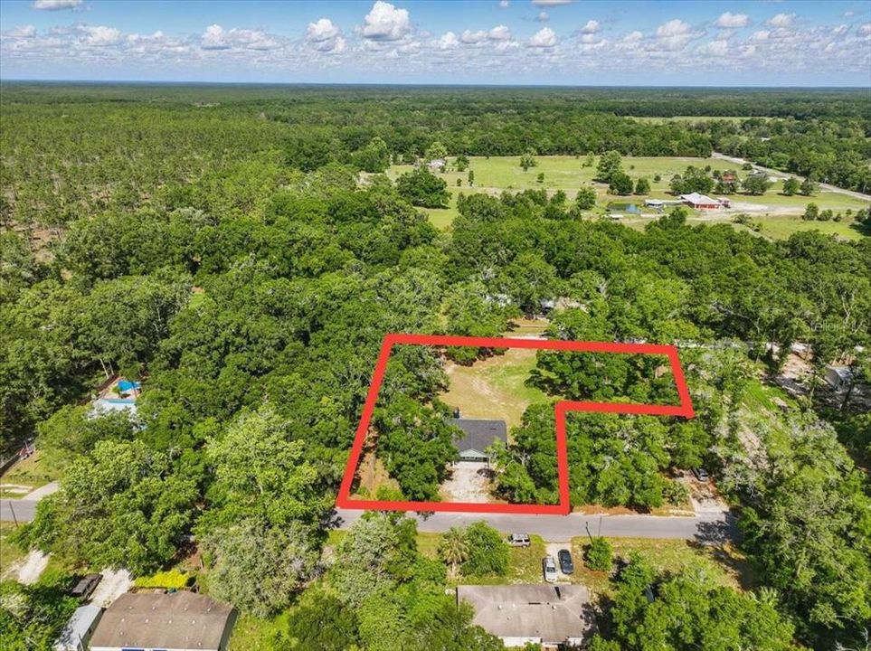 For Sale: $229,900 (2 beds, 2 baths, 1496 Square Feet)