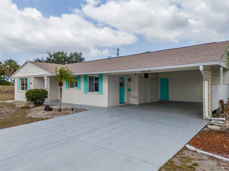 Active With Contract: $224,500 (2 beds, 2 baths, 1402 Square Feet)