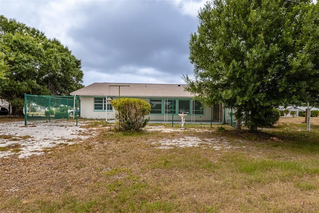 Active With Contract: $224,500 (2 beds, 2 baths, 1402 Square Feet)