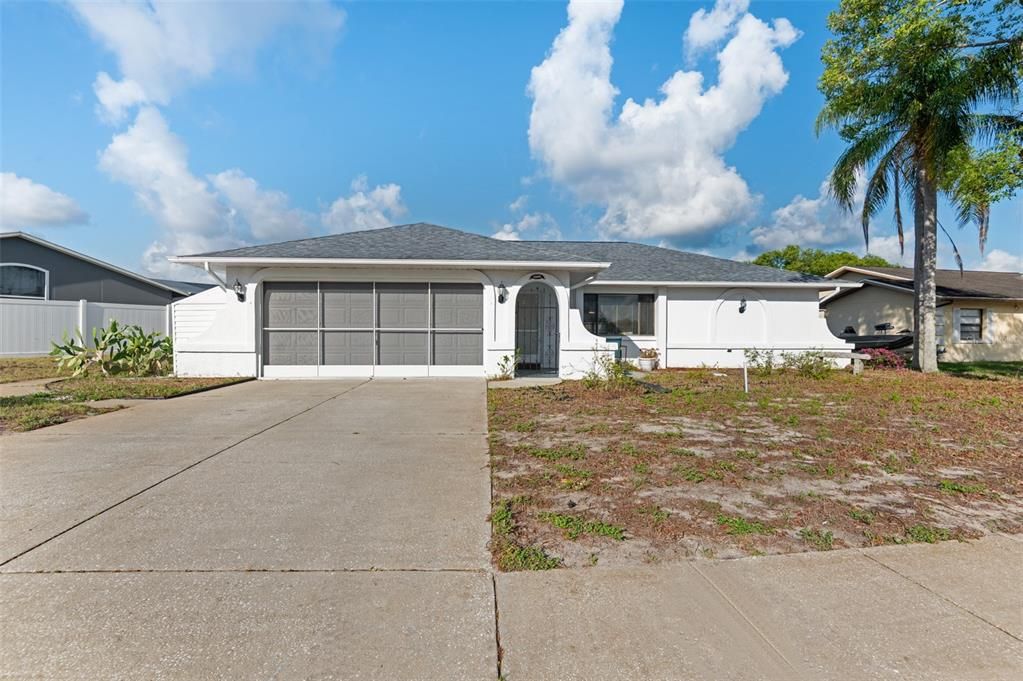 Recently Sold: $239,900 (2 beds, 2 baths, 1300 Square Feet)