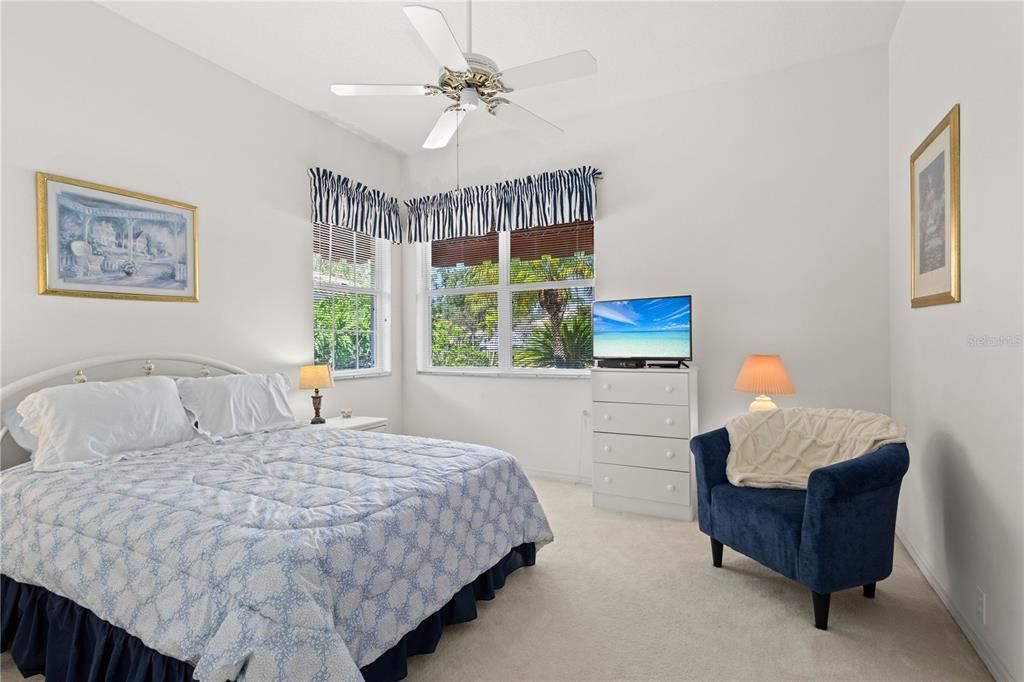 Active With Contract: $299,000 (2 beds, 2 baths, 1757 Square Feet)