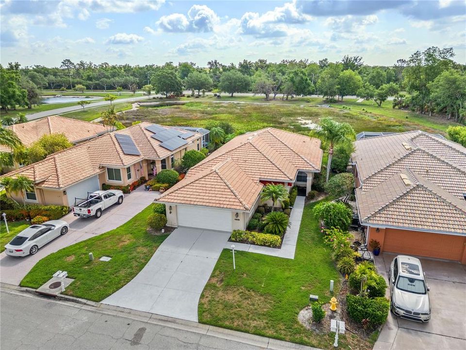 Active With Contract: $299,000 (2 beds, 2 baths, 1757 Square Feet)