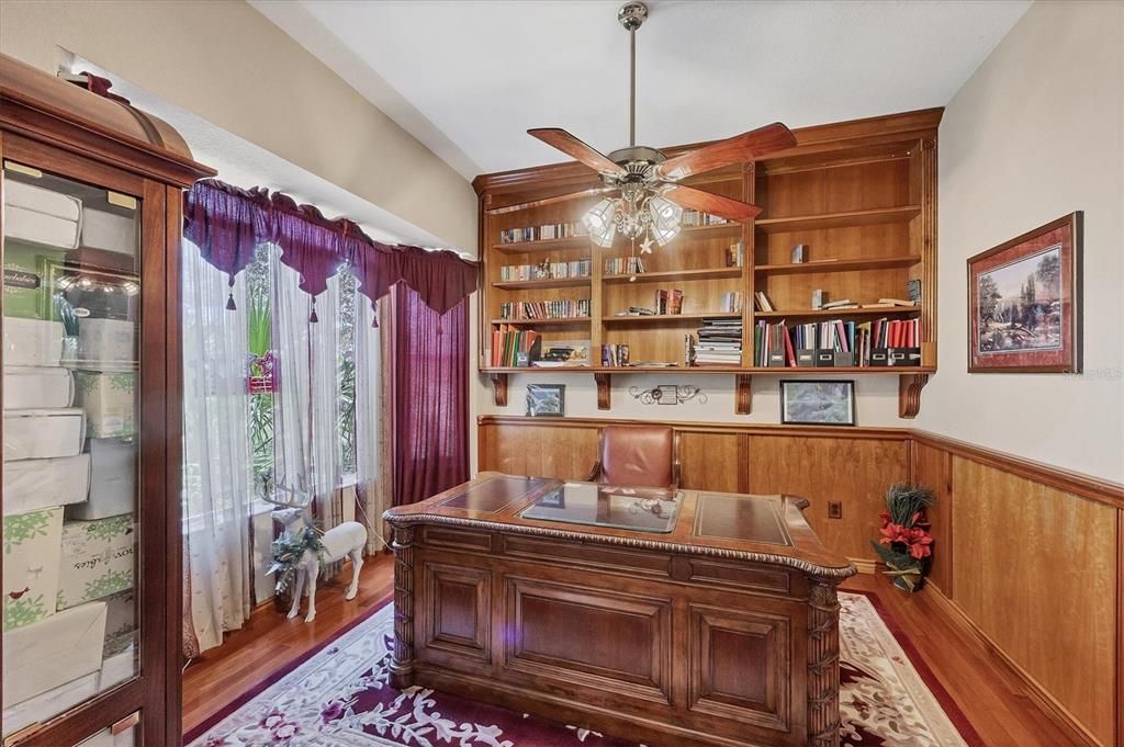 For Sale: $934,900 (4 beds, 3 baths, 5074 Square Feet)