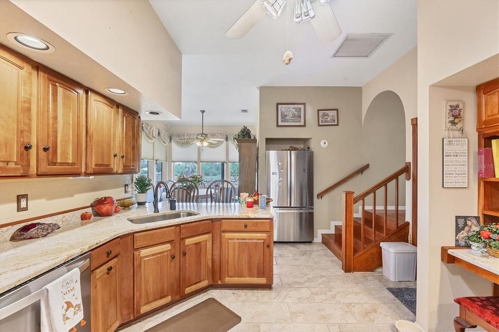 For Sale: $934,900 (4 beds, 3 baths, 5074 Square Feet)