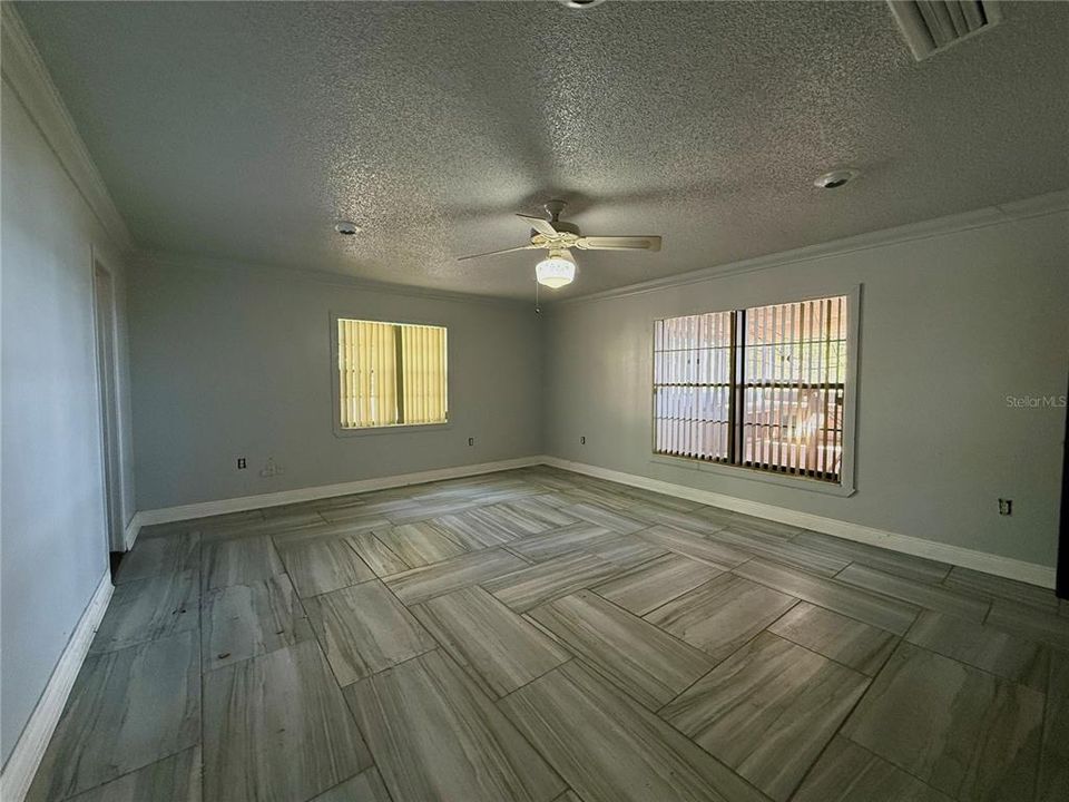 For Sale: $595,000 (4 beds, 4 baths, 1775 Square Feet)