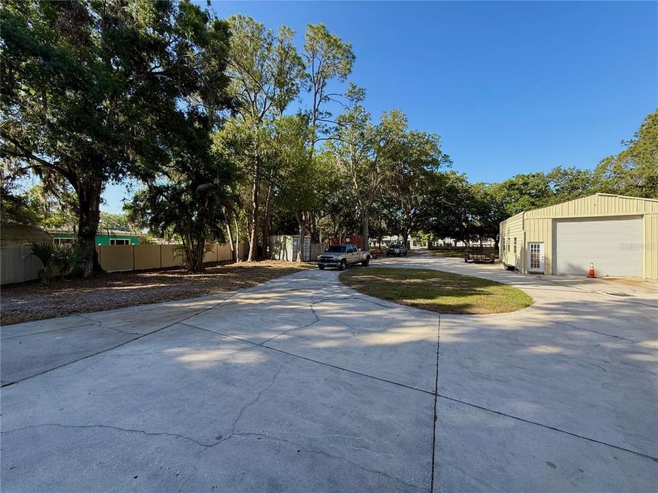 For Sale: $595,000 (4 beds, 4 baths, 1775 Square Feet)