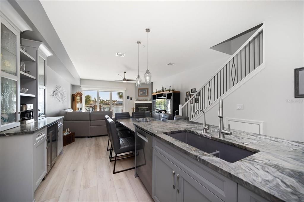 На продажу: $1,125,000 (3 спален, 3 ванн, 2126 Квадратных фут)