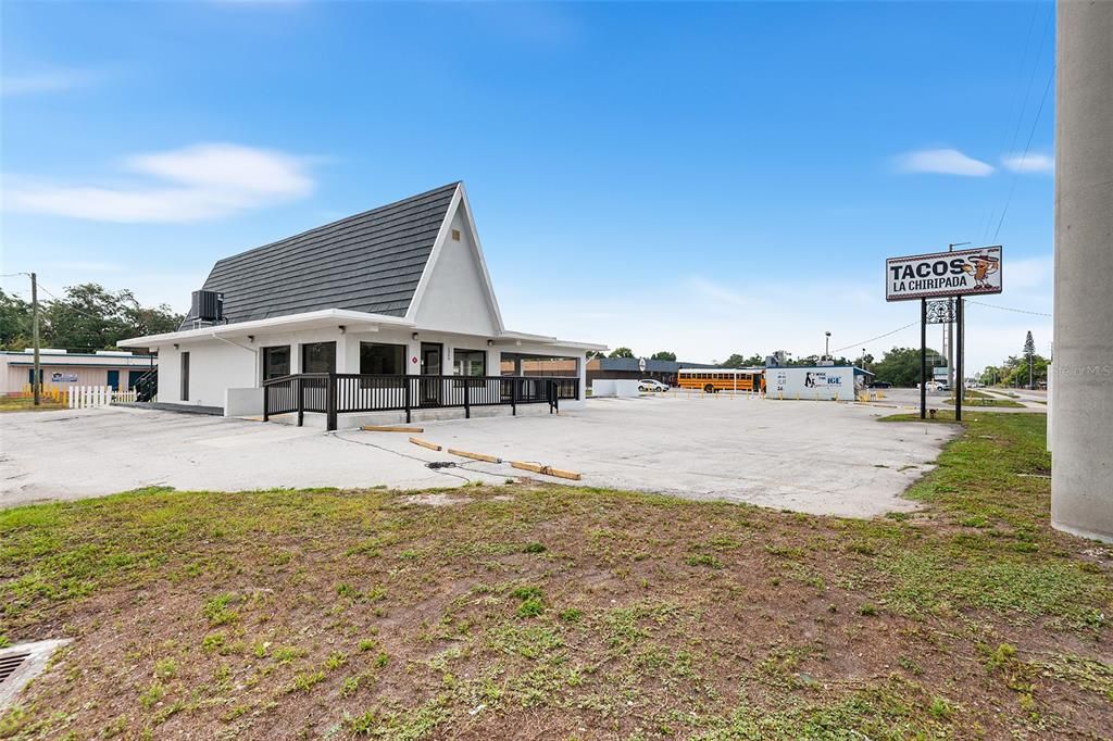 待售: $450,000 (0 贝兹, 0 浴室, 1177 平方英尺)