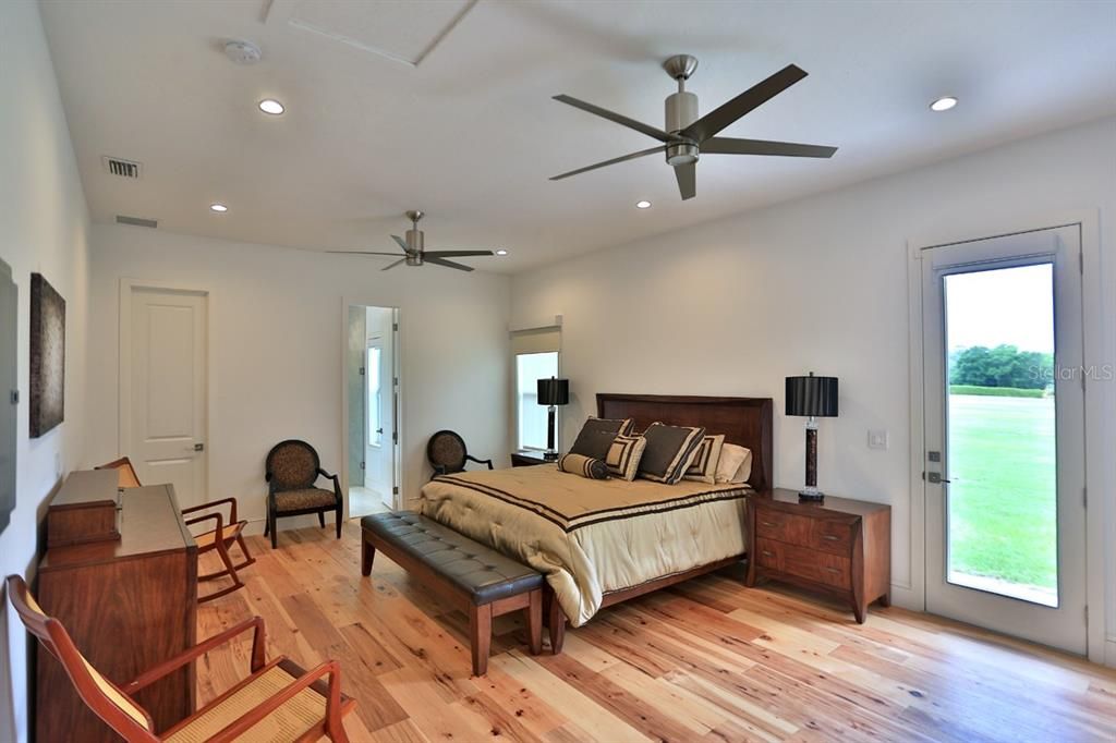 For Sale: $3,425,000 (4 beds, 5 baths, 5037 Square Feet)