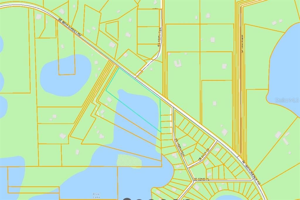 На продажу: $104,900 (6.01 acres)