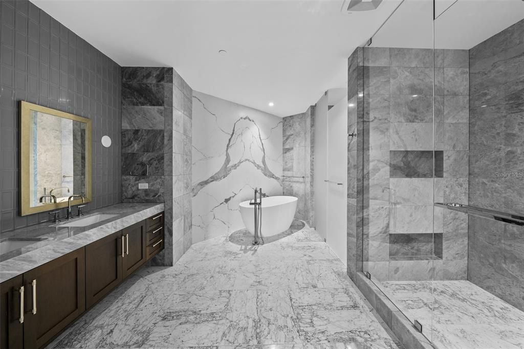 В аренду: $19,000 (3 спален, 3 ванн, 2940 Квадратных фут)