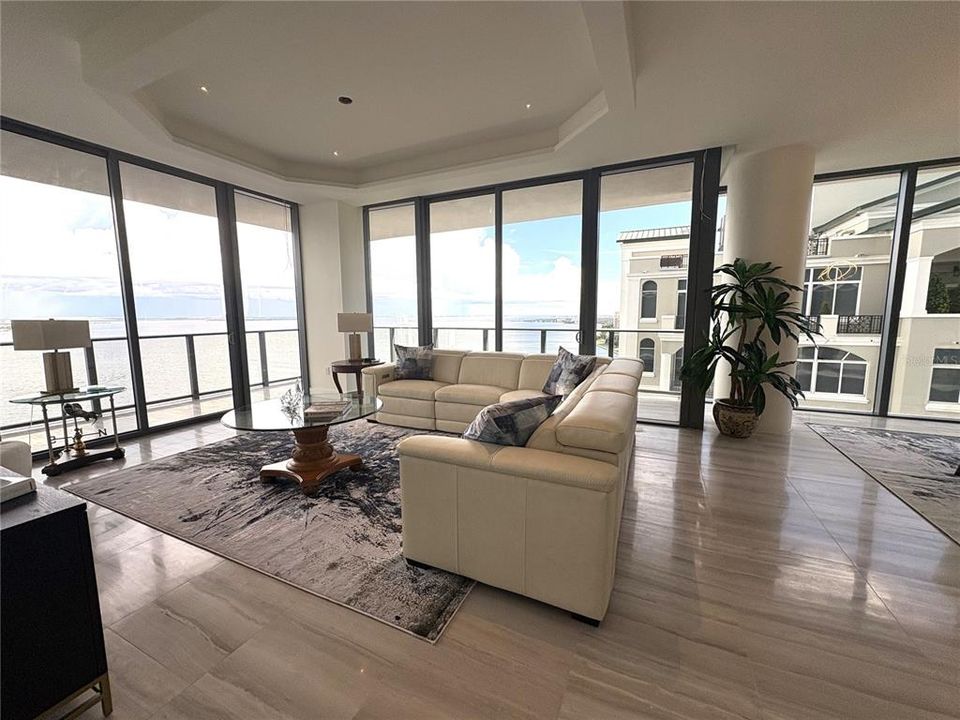 В аренду: $19,000 (3 спален, 3 ванн, 2940 Квадратных фут)