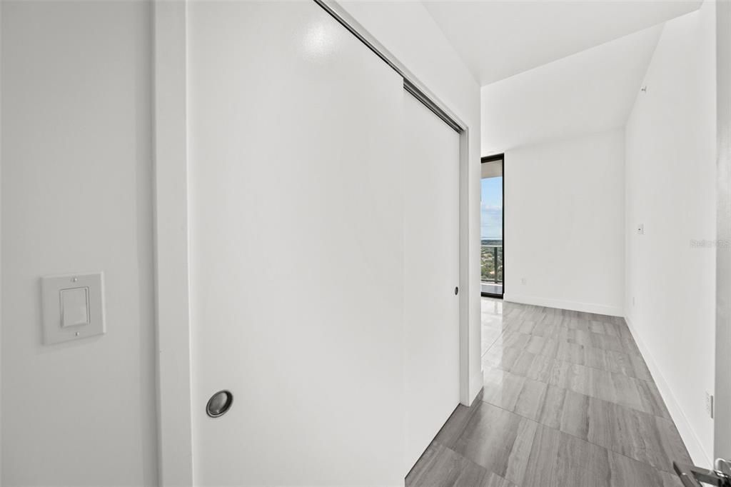 В аренду: $19,000 (3 спален, 3 ванн, 2940 Квадратных фут)