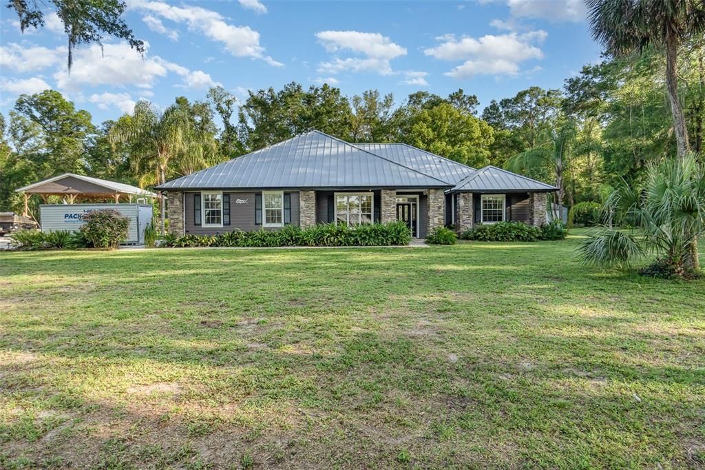 Недавно продано: $730,000 (3 спален, 2 ванн, 2664 Квадратных фут)