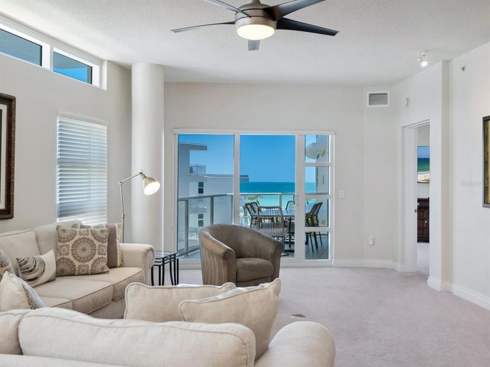 For Sale: $2,190,000 (3 beds, 2 baths, 1763 Square Feet)