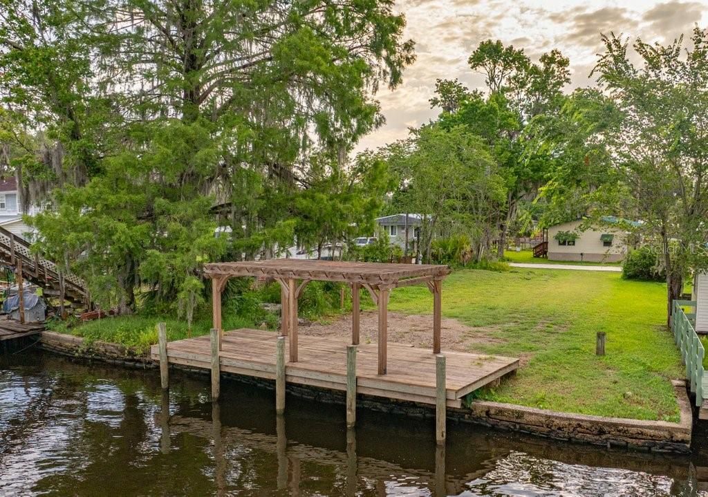 待售: $145,000 (0.15 acres)