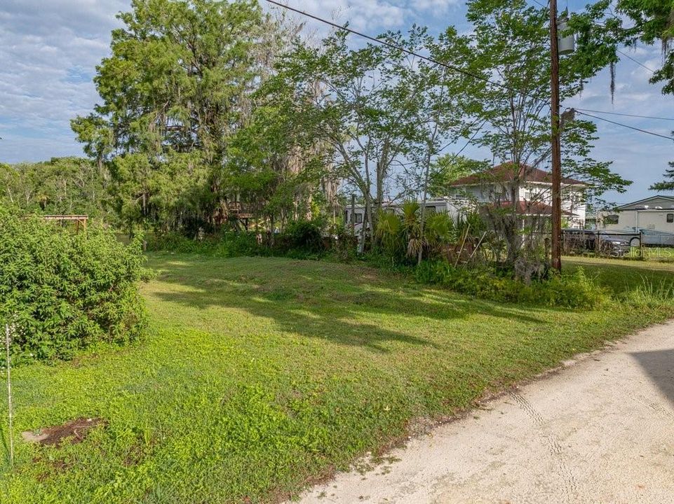 待售: $145,000 (0.15 acres)