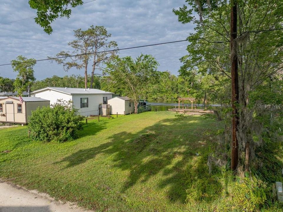 待售: $145,000 (0.15 acres)