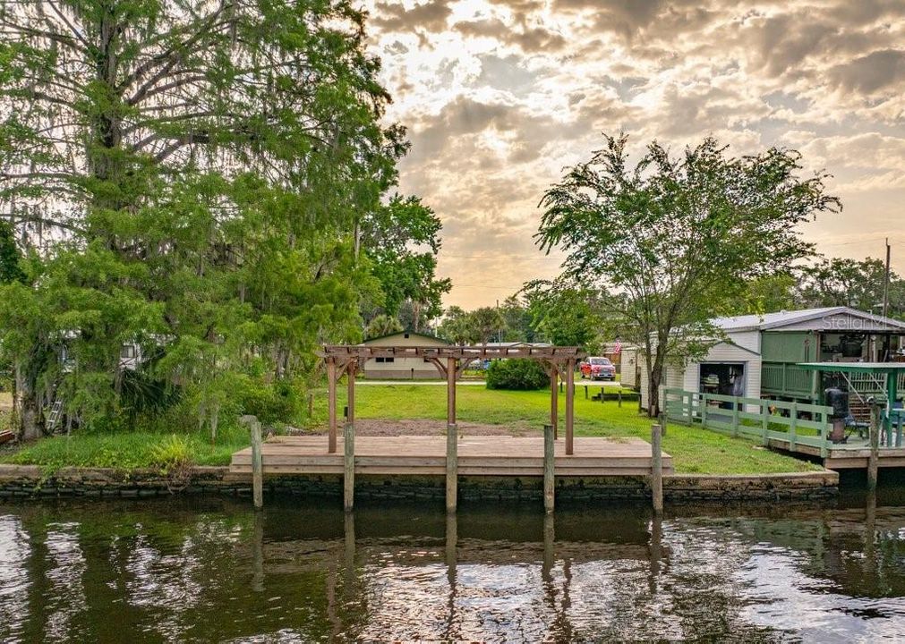 待售: $145,000 (0.15 acres)