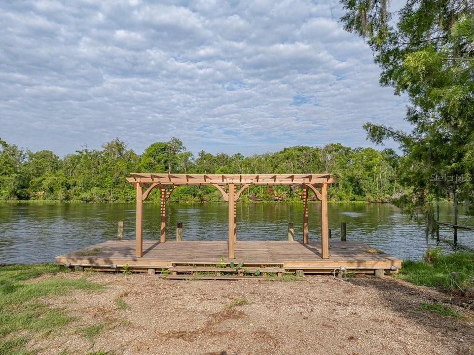 待售: $145,000 (0.15 acres)