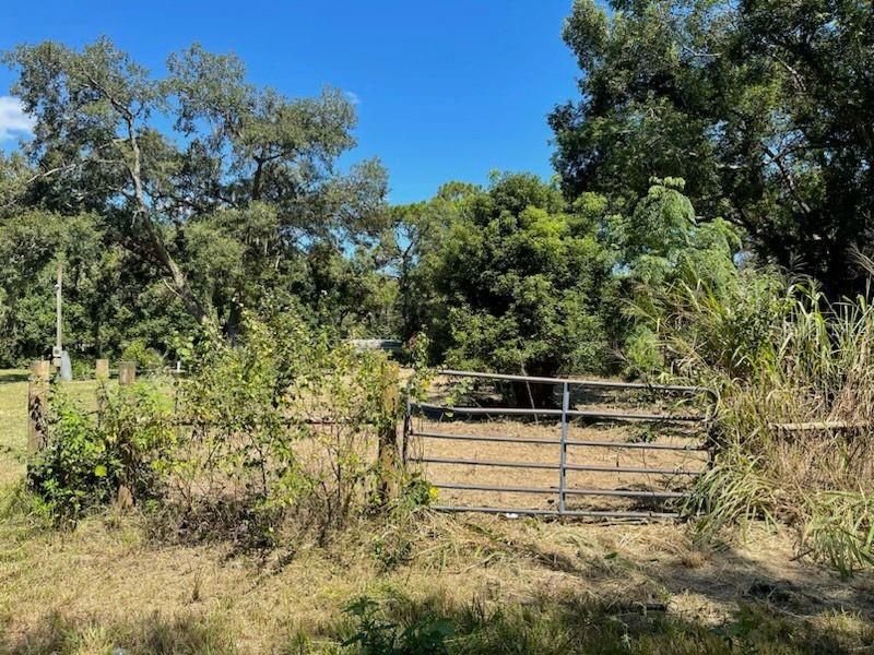 待售: $65,000 (0.29 acres)