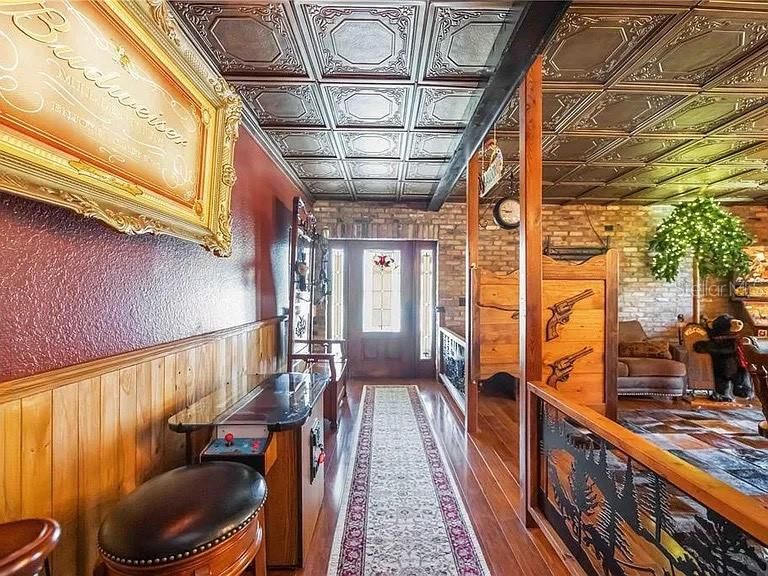 For Sale: $1,249,900 (3 beds, 2 baths, 2603 Square Feet)