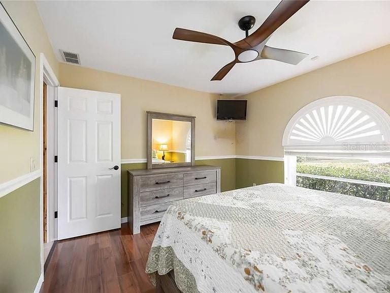 For Sale: $1,249,900 (3 beds, 2 baths, 2603 Square Feet)