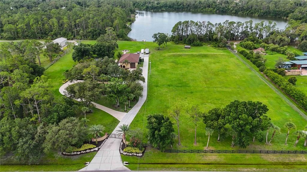 For Sale: $1,249,900 (3 beds, 2 baths, 2603 Square Feet)