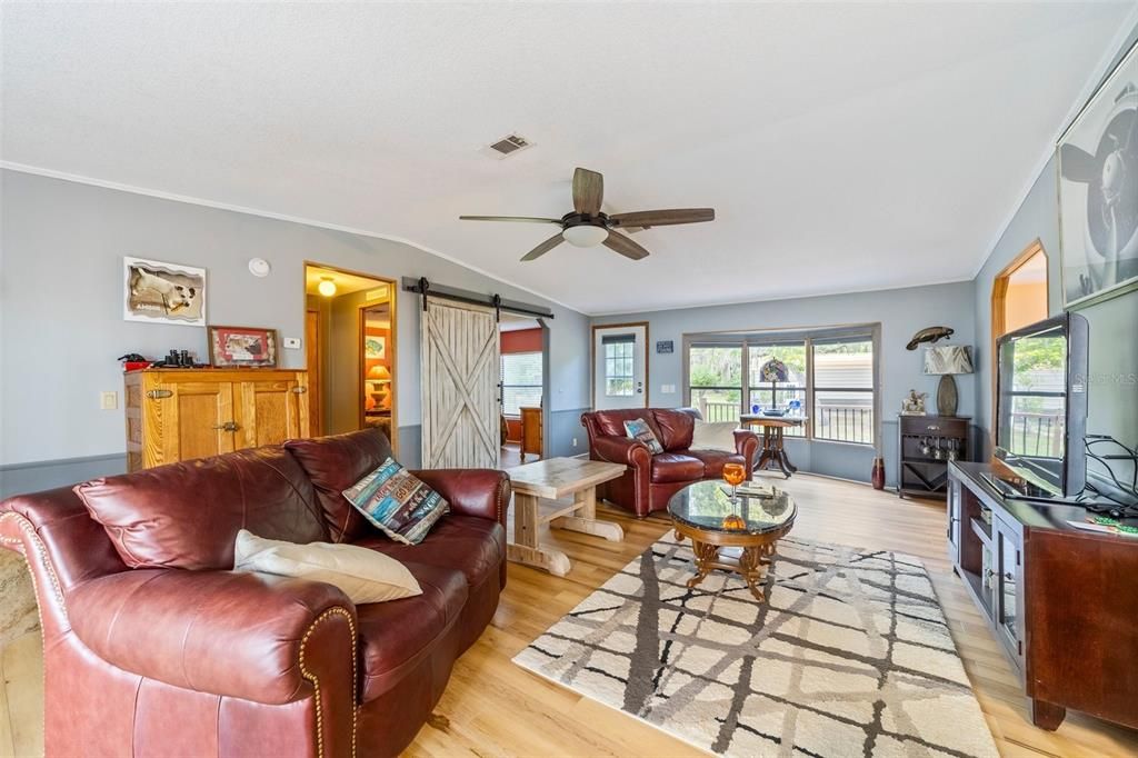 Active With Contract: $535,000 (4 beds, 3 baths, 1718 Square Feet)