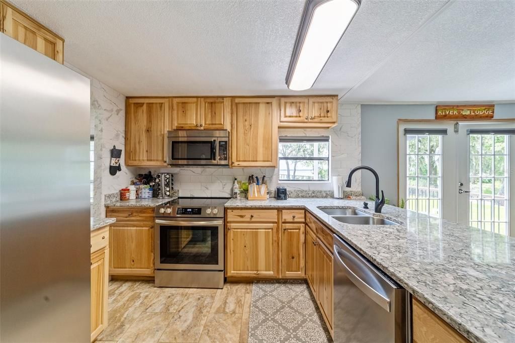 Active With Contract: $535,000 (4 beds, 3 baths, 1718 Square Feet)