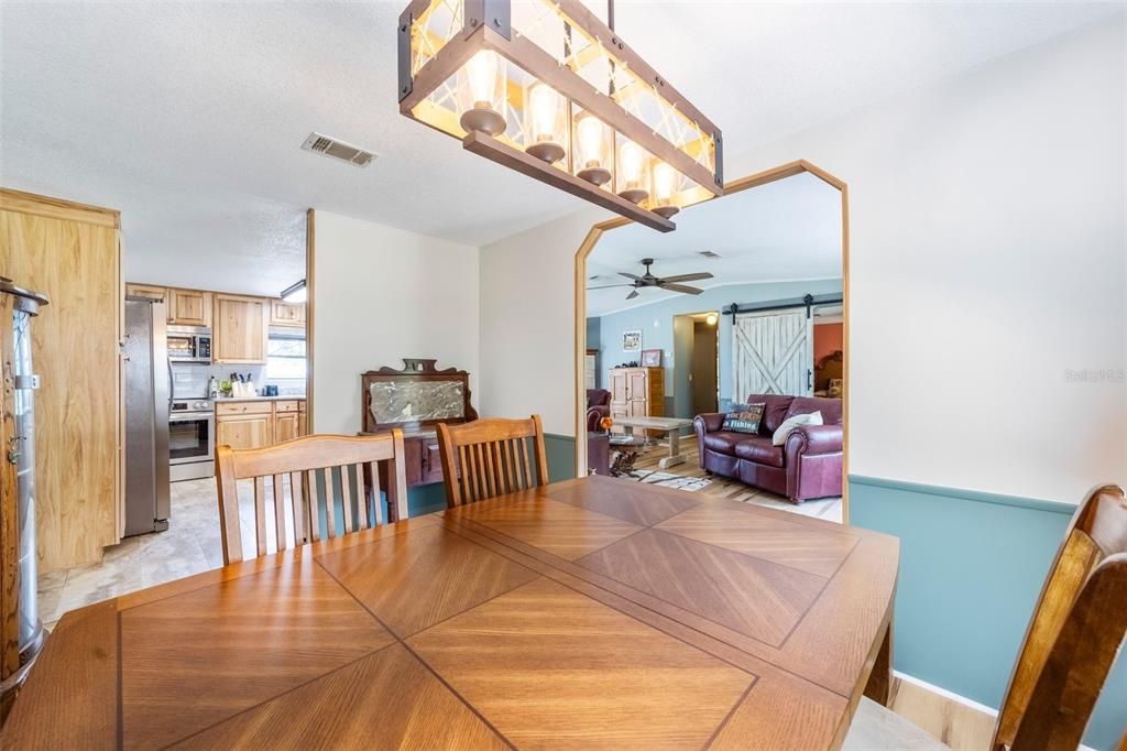 Active With Contract: $535,000 (4 beds, 3 baths, 1718 Square Feet)