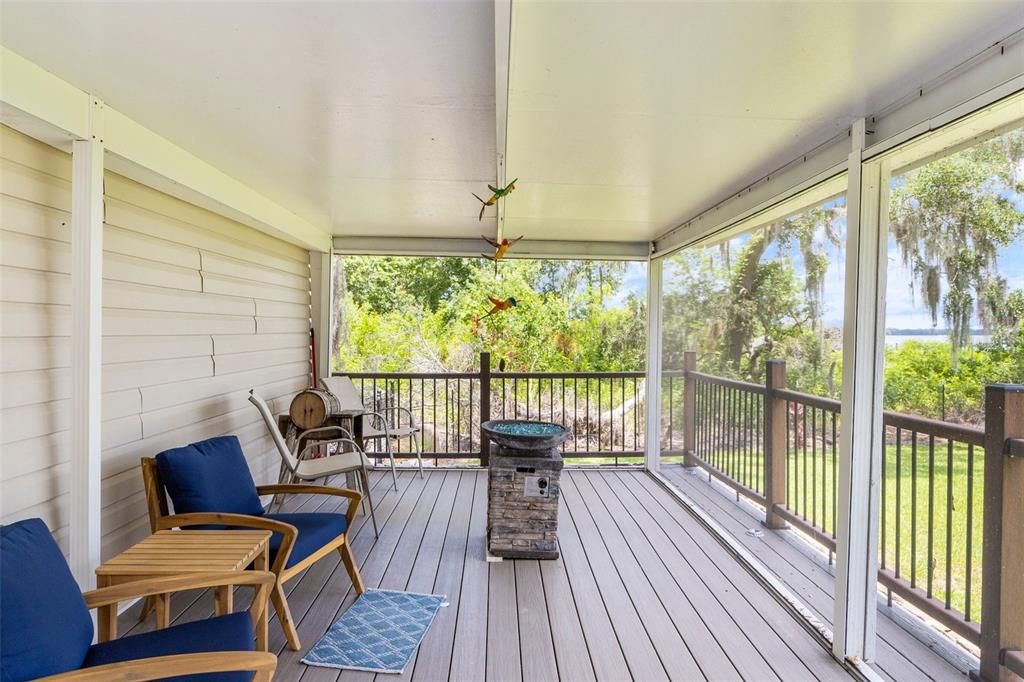 Active With Contract: $535,000 (4 beds, 3 baths, 1718 Square Feet)