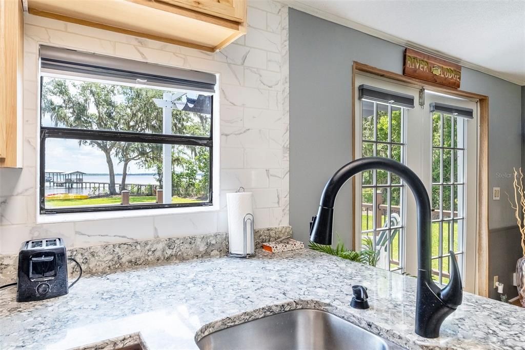 Active With Contract: $535,000 (4 beds, 3 baths, 1718 Square Feet)