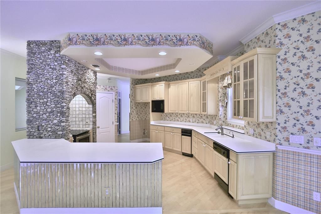 For Sale: $2,550,000 (3 beds, 3 baths, 3673 Square Feet)